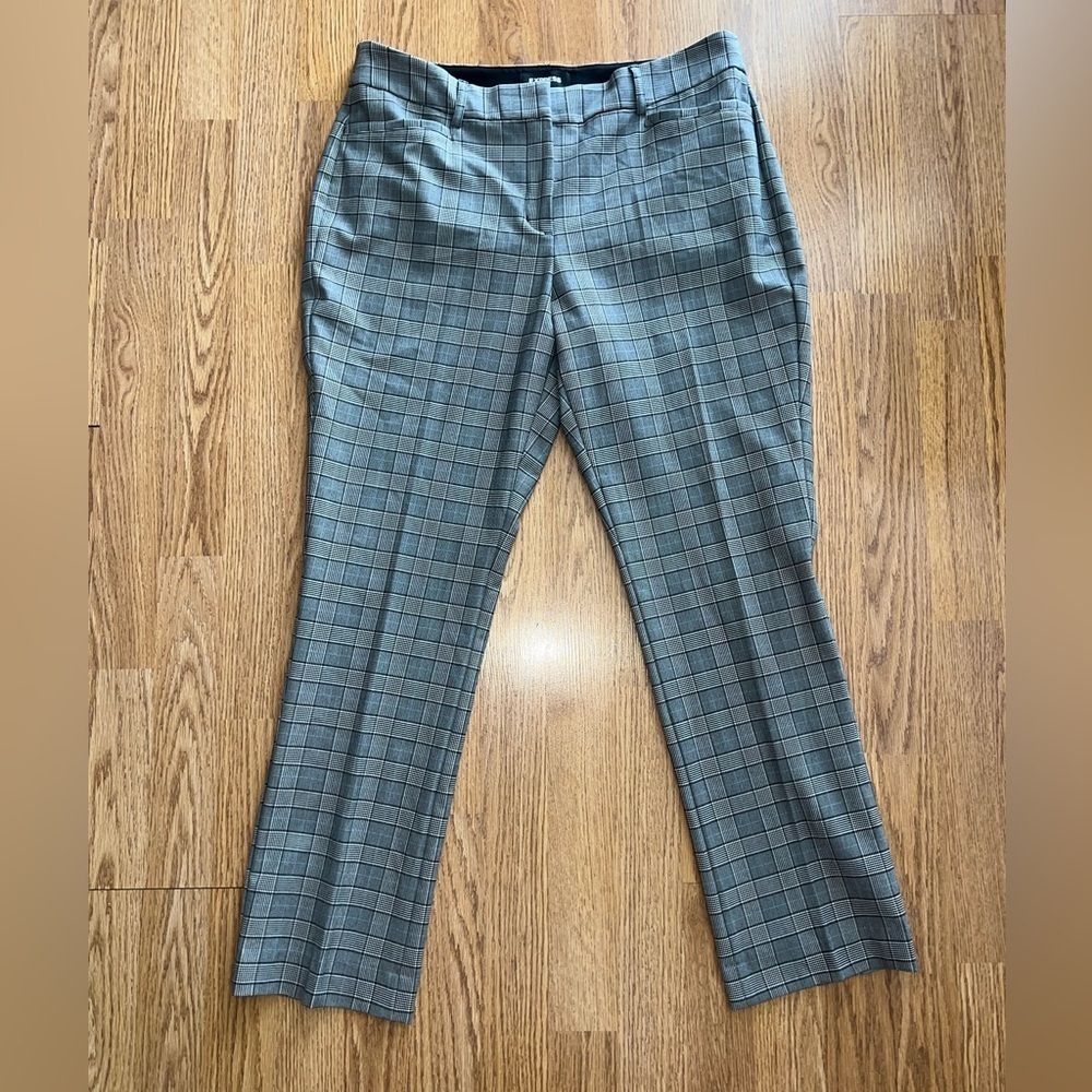 Express Pants - Picture 3 of 6